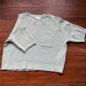 Dry Goods light green short sleeve pocket sweater